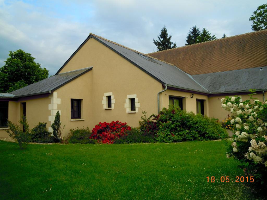 Le Moulin Des Foulons Bed and Breakfast Chédigny Exteriör bild