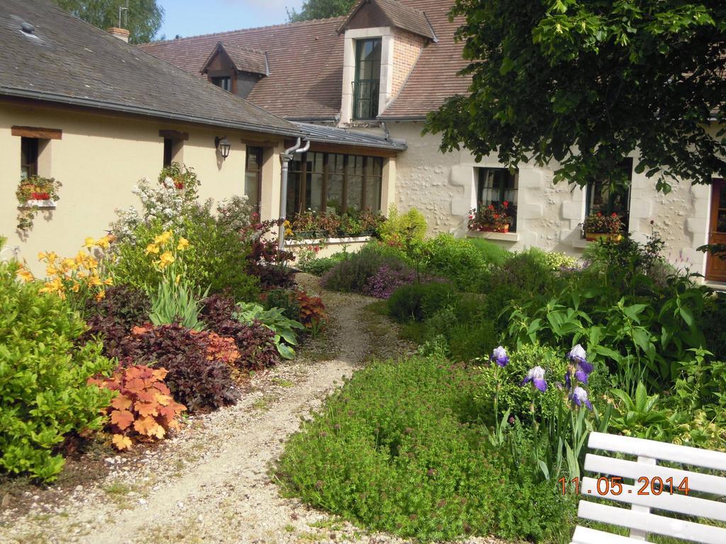 Le Moulin Des Foulons Bed and Breakfast Chédigny Exteriör bild